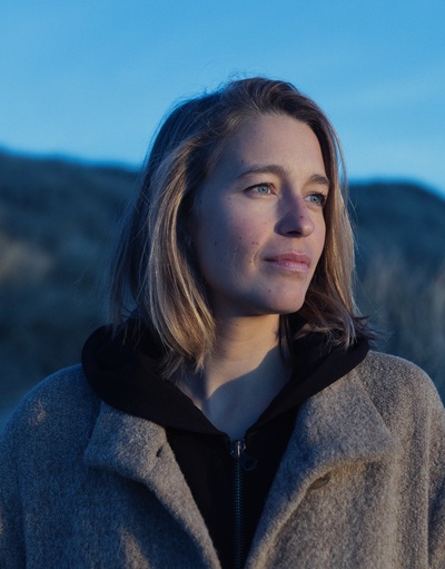 Portrait von Psychologin Nina Uffelmann